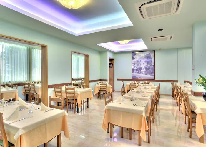 Hotel Vallechiara Cesenatico